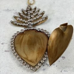 Flash Sale 𧨠The Grey Works Ex Voto Hanging Heart Box With Glass Beading Deco Objects π― 10 The Grey Works Ex Voto Hanging Heart Box With Glass Beading Deco Objects