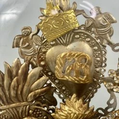 The Grey Works Sacred Heart Ex Voto Oval Glass Dome Dome - Natural Antiqued