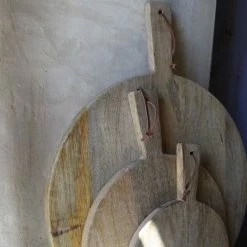 The Grey Works Mango Wood Pizza Board Small