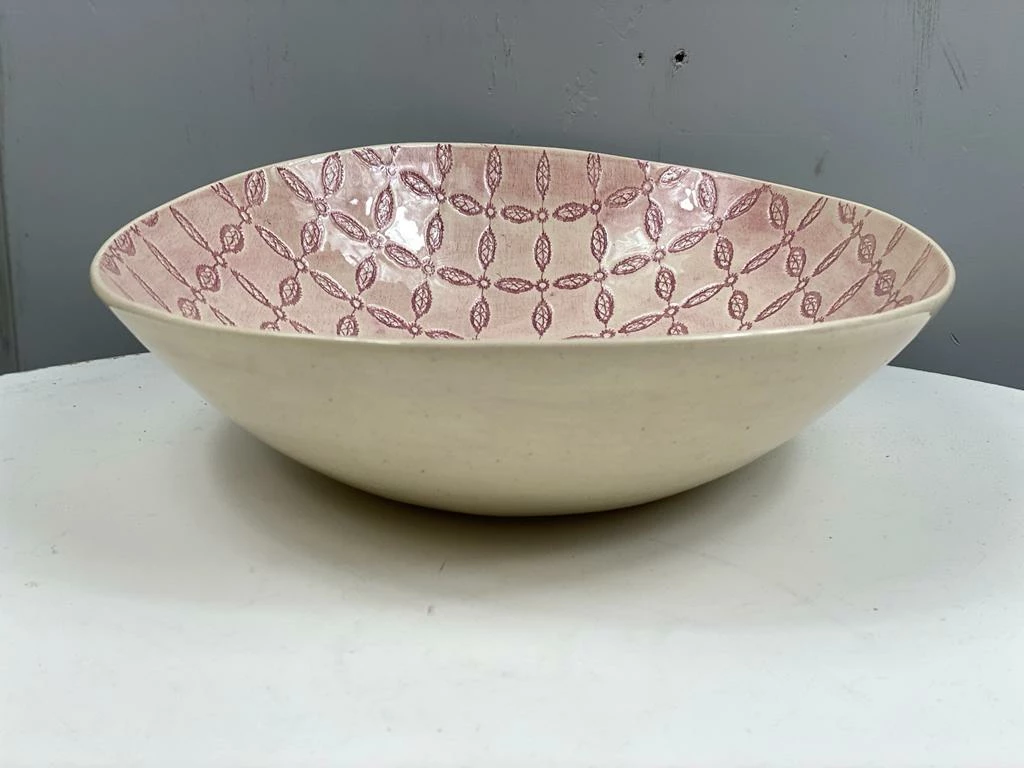 Hot Sale π Wonki Ware Bowls Medium Salad Bowl In A Pink Mixed Pattern 𧨠4 Wonki Ware Bowls Medium Salad Bowl In A Pink Mixed Pattern