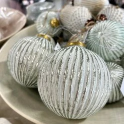 The Grey Works | Life & Style Ribbed Antique White Christmas Bauble Large