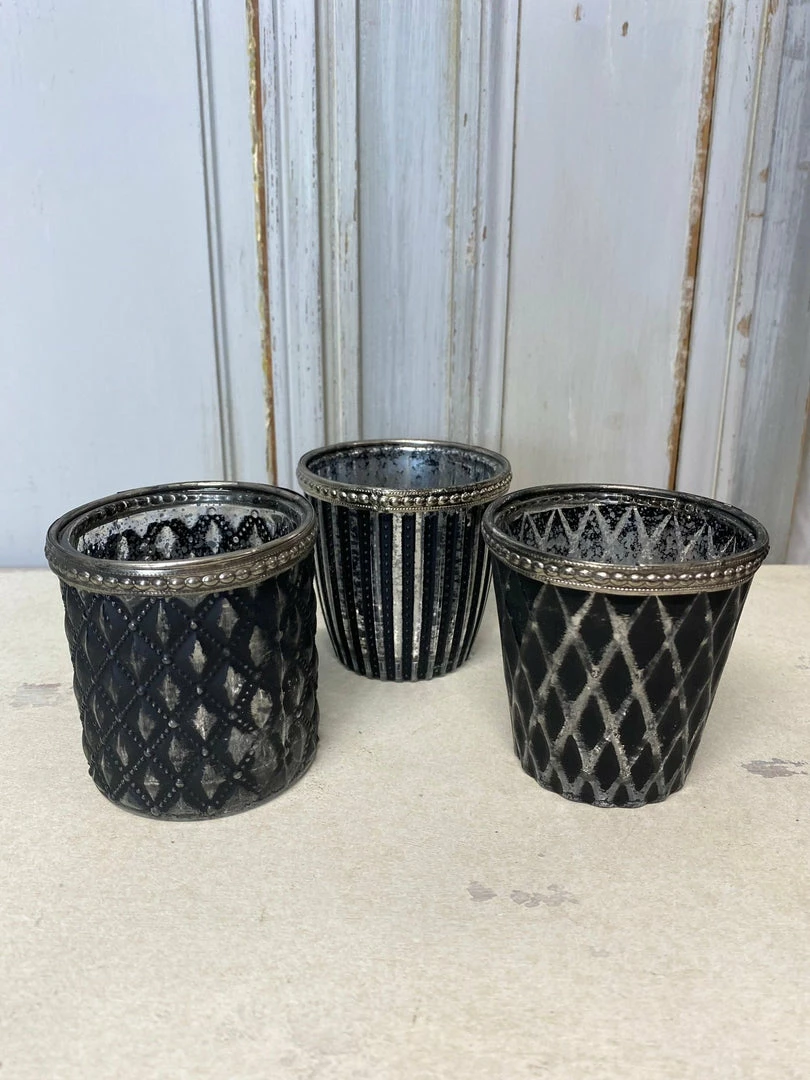 Promo 😉 The Grey Works Tea-Light Lantern In Mercurised Diamond Black And Silver Glass With A Beaded Rim ✔️ 4 The Grey Works Tea-Light Lantern In Mercurised Diamond Black And Silver Glass With A Beaded Rim